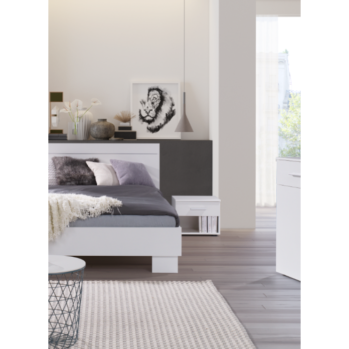 Ensemble design pour chambre à coucher COMO. Lit 160X200 cm avec sommier + tables de chevet.