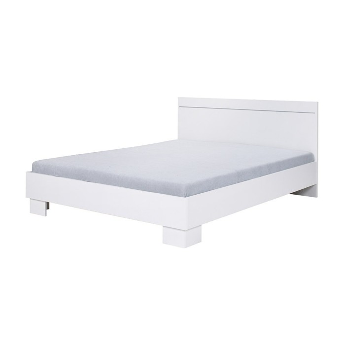 Ensemble design pour chambre à coucher COMO. Lit 160X200 cm avec sommier + tables de chevet.