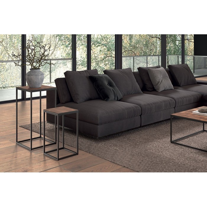 Tables d'appoint salon GOA en bois massif. Meubles style industriel