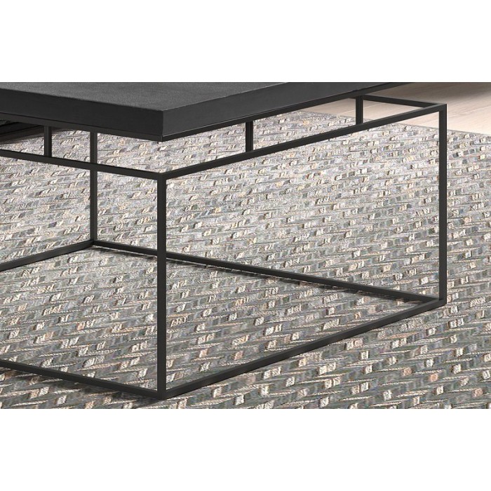 Table basse carrée en métal style industriel collection MILLER. Coloris noir.