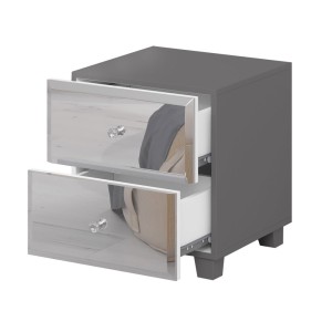 Table de chevet deux tiroirs corps gris et façades recouverte de miroirs collection LUXOR.