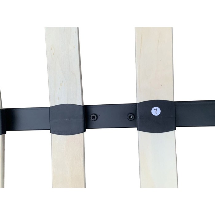 Structure de lit simple 140x200 collection GUAM. Coloris noir.