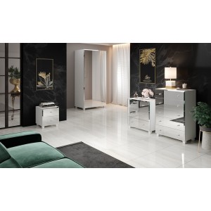 Armoire penderie corps blanc et façades recouvertes de miroirs collection LUXOR. 2 portes et un tiroir