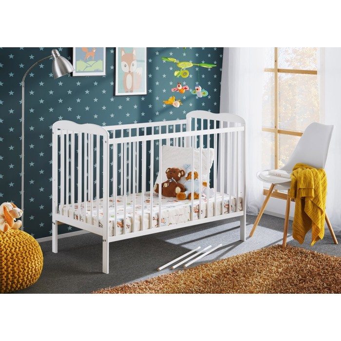 Lit et matelas bébé évolutif collection NOE réglable en hauteur. Coloris blanc mat.