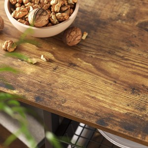 Étagères de cuisine style industriel collection TAMPA structure en métal noir et plateau en bois.