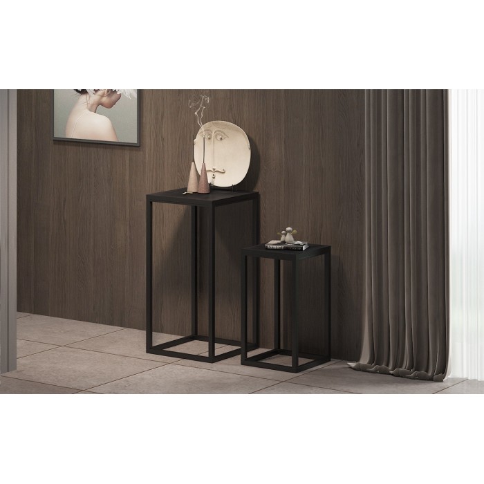 Tables d'appoint salon GOA en bois massif noir. Meubles style industriel