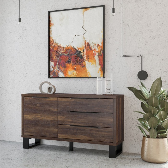 Buffet style industriel 140cm. Collection MILO une porte et trois tiroirs. Coloris chêne foncé.
