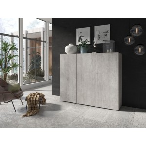 Buffet haut design 135cm avec 3 portes pour salon couleur gris aspect béton collection PAROS.