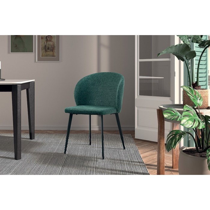 Chaise revêtement tissu pour salle à manger coloris vert. Collection HARDIN