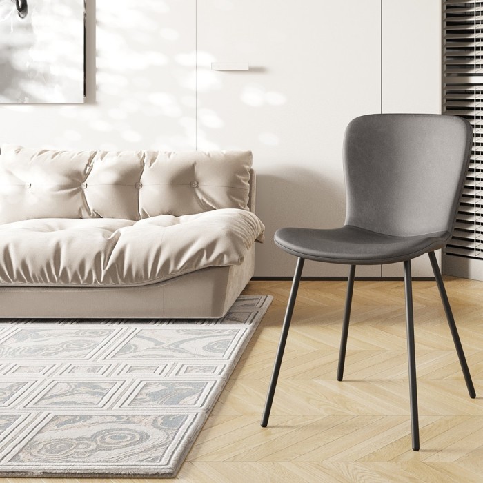 Chaise cuir PU pour salle à manger coloris gris foncé. Collection ALCAN