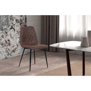 Chaise pour salle à manger coloris brun. Collection GRAZ