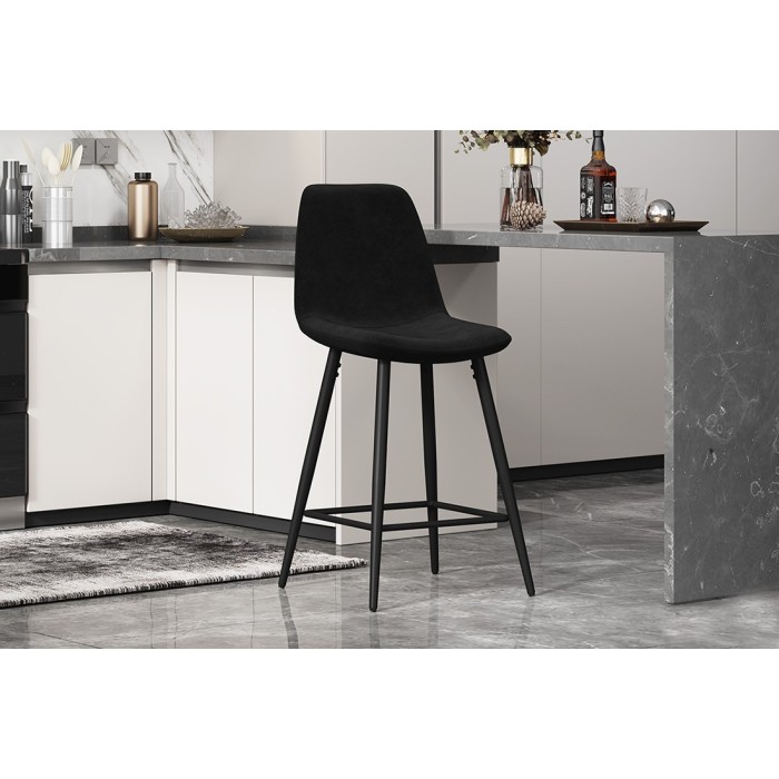 Chaise de comptoir en velours BOYLD, coloris noir