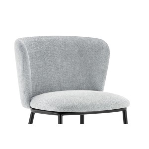 Chaise 'ARTHUS' Tissu Gris clair, dimension H76 x L52 x P54, idéal pour votre cuisine ou salle à manger