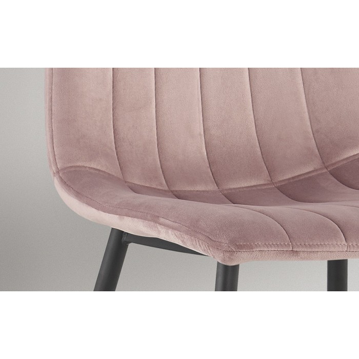 Chaise BRUCE Velours Rose, dimensions: H86 x L45 x P55 cm, idéal pour une salle à manger design et moderne