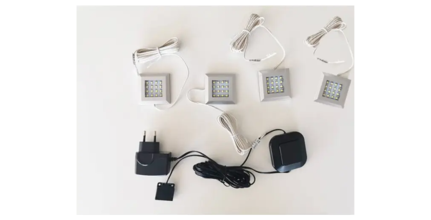 Éclairage LED blanc x4 - 2400AO04