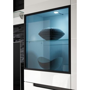 Vitrine collection LUCIA modèle haut. Meuble design idéal pour votre salle à manger