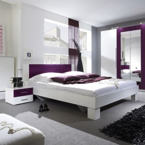 Lit adulte 180x200 collection IRINA. Coloris gris blanc et lilas