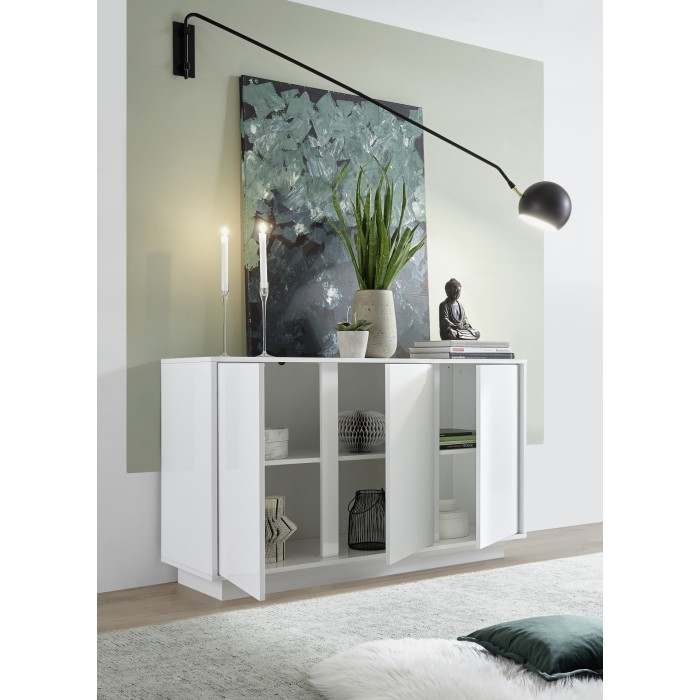 Buffet 3 portes, collection CREAM, coloris blanc laqué brillant, idéal pour un salon ou une salle à manger design