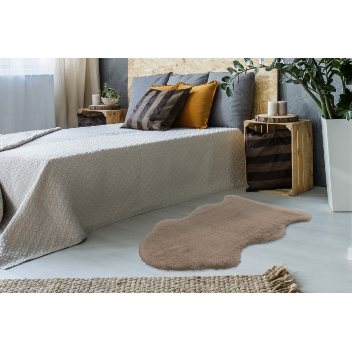 Tapis 90x60cm, design C005Y coloris taupe - Confort et élégance pour votre intérieur