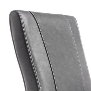 Chaise URBAN – Simili cuir gris – H99 x L46 x P63 cm