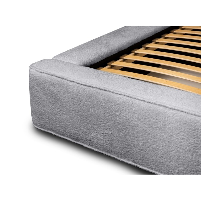 Lit coffre DENALI – Gris perle bouclé – 180x200 cm – Tissu velours doux – Sommier relevable – Rangement intégré 