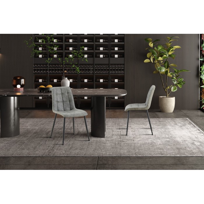 Lot de 4 chaises MIREA – Gris – Design intemporel – Pieds métal – Assise en PU facile d’entretien 