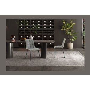 Lot de 4 chaises MIREA – Gris – Design intemporel – Pieds métal – Assise en PU facile d’entretien 