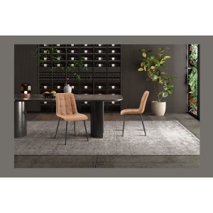 Lot de 4 chaises MIREA – Cognac – Style intemporel – Pieds métal – Revêtement PU facile à nettoyer 