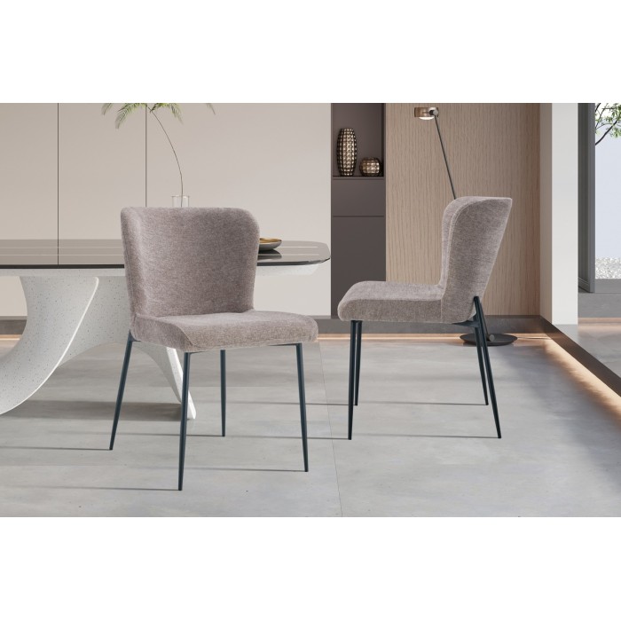 Lot de 2 chaises LISE – Tissu sable – Pieds métal – Confort moderne – Design doux et naturel 