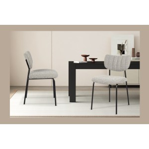 Lot de 2 chaises NORAYA – Tissu gris clair – Pieds métal – Design compact – Élégance moderne et épurée 