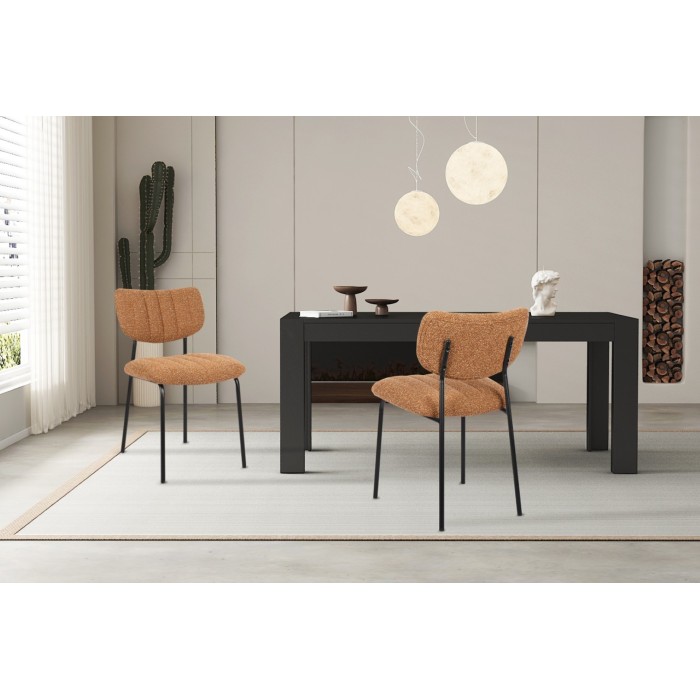 Lot de 2 chaises NORAYA – Tissu orange – Design compact – Pieds métal – Touche colorée et moderne 