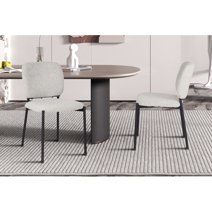Lot de 2 chaises LYVORA – Tissu beige – Pieds métal – Confort épuré – Design compact et élégant 