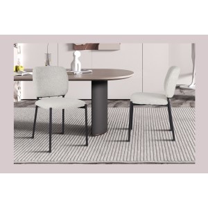 Lot de 2 chaises LYVORA – Tissu beige – Pieds métal – Confort épuré – Design compact et élégant 