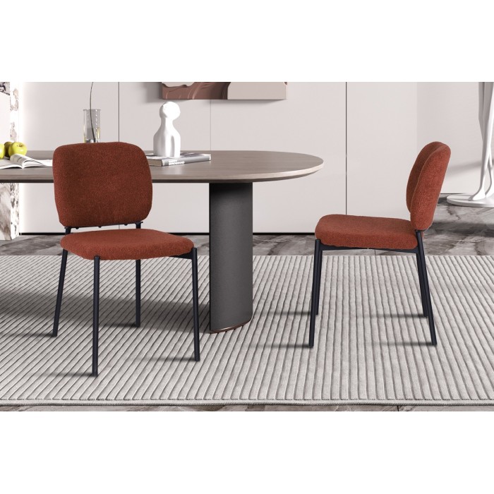 Lot de 2 chaises LYVORA – Tissu rouille – Pieds métal – Design compact – Touche chaleureuse et tendance 