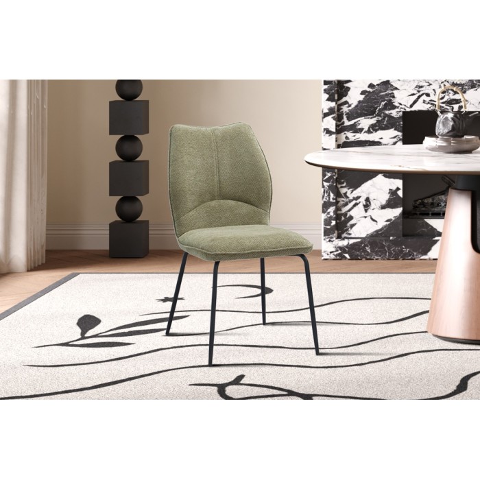 Lot de 2 chaises LIVARA – Tissu sable – Pieds métal – Design épuré – Élégance naturelle et moderne 