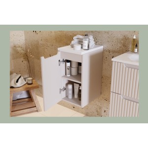 Meuble de rangement VANO – Marron congo – L30 × P39 × H57 cm – À suspendre – Salle de bain 