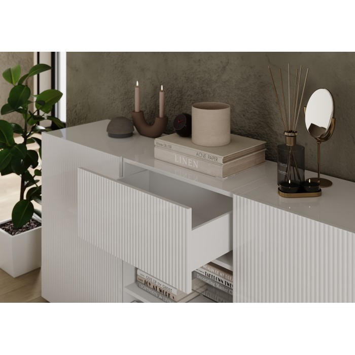 Zoom sur l'un des tiroirs du buffet SCENA