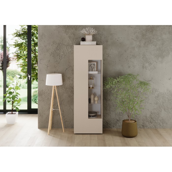 Vitrine SCENA cachemire mise en situation dans un décor 3D