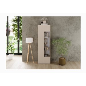 Vitrine SCENA cachemire mise en situation dans un décor 3D