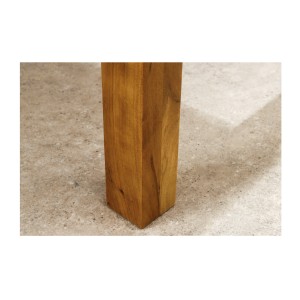 Zoom sur les pieds de la table MELBO