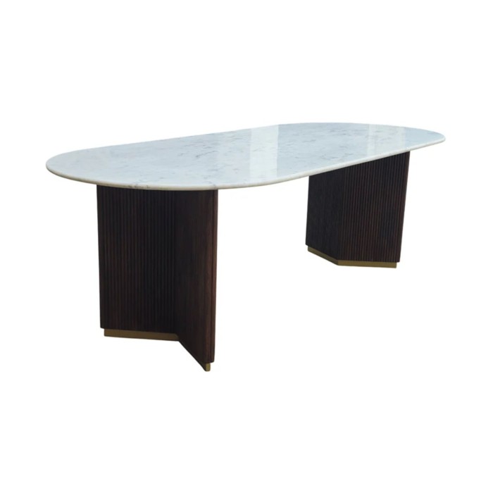 Table MARQUISE vu sur le côté