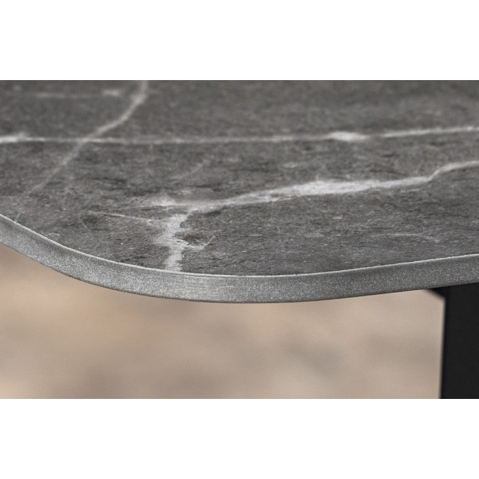 Zoom sur le coin de la table HEXA 160